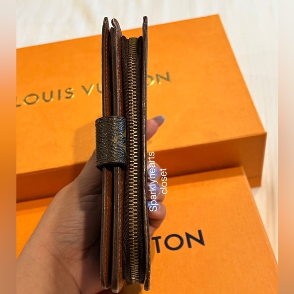 Louis Vuitton Zippe Bifold Wallet - Picture 4 of 15